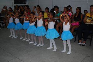 Projeto- Crescer- do- Cesmac- comemora- Dia -das- Mães- 101