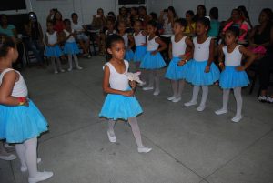 Projeto- Crescer- do- Cesmac- comemora- Dia -das- Mães- 101