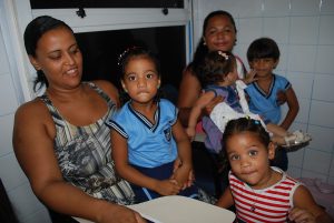 Projeto- Crescer- do- Cesmac- comemora- Dia -das- Mães- 101