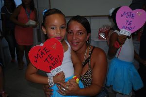 Projeto- Crescer- do- Cesmac- comemora- Dia -das- Mães- 101