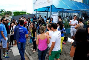 Vestibular- de- Medicina- 2016.2- do- Cesmac- movimenta- Campus- I- 10