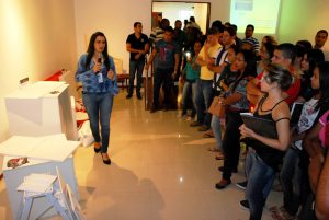 Último- dia- da- Feira- de- Profissões- reforça- importância- da- integração-Cesmac  39