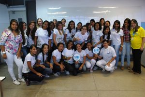 Alunos do Centro Brasileiro de Cursos visitam estrutura do Cesmac 06