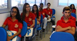 Escola- Moreira- e- Silva- visita- o- Cesmac- 22