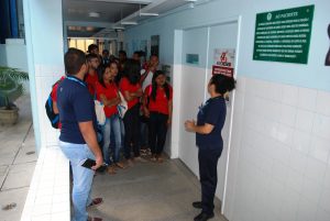 Escola- Moreira- e- Silva- visita- o- Cesmac- 22