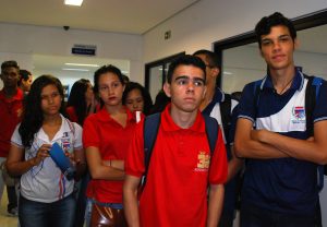 Escola- Moreira- e- Silva- visita- o- Cesmac- 22