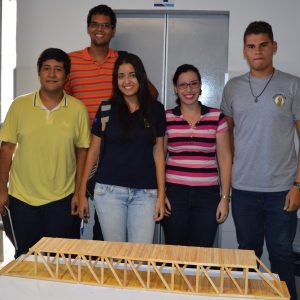 Palitos- de- picolé- viram- pontes- no- curso- de- Engenharia- Civil- Cesmac  23