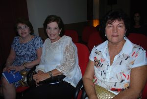 Professora- doutora- Vera- Romariz- lança- mais- uma- obra-Cesmac - 16