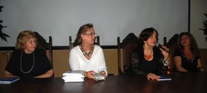 Professora- doutora- Vera- Romariz- lança- mais- uma- obra-Cesmac - 16