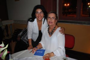 Professora- doutora- Vera- Romariz- lança- mais- uma- obra-Cesmac - 16