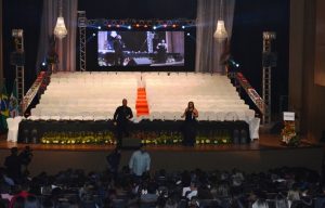 Cesmac- lotou- Centro- de- Convenções- com- Colação- de- Grau- Unificada- 50