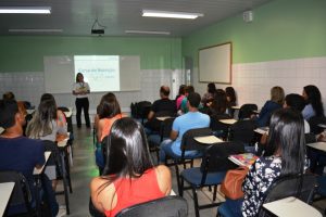 Cesmac- recebe- feras- e- veteranos- no- retorno- às- aulas-  34