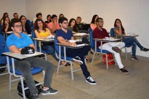 Cesmac- recebe- feras- e- veteranos- no- retorno- às- aulas-  34
