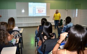 Cesmac- recebe- feras- e- veteranos- no- retorno- às- aulas-  34