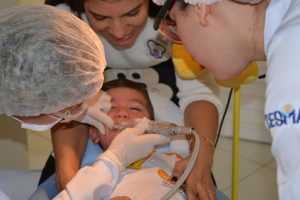 Estudantes- participam- do- Projeto -OdontoSchoolCare- Cesmac 14