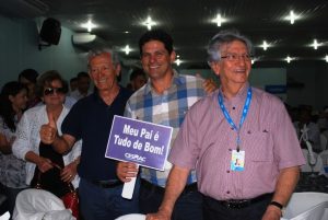 Cesmac- celebra- Dia- dos- Pais -com -almoço- e- show- de- Thiago- Vasconcelos (27)