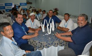 Cesmac- celebra- Dia- dos- Pais -com -almoço- e- show- de- Thiago- Vasconcelos (27)