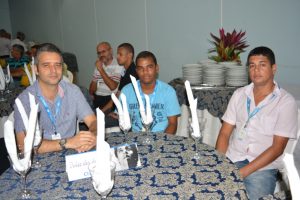 Cesmac- celebra- Dia- dos- Pais -com -almoço- e- show- de- Thiago- Vasconcelos (27)