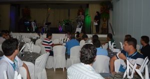 Cesmac- celebra- Dia- dos- Pais -com -almoço- e- show- de- Thiago- Vasconcelos (27)