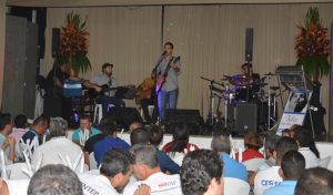 Cesmac- celebra- Dia- dos- Pais -com -almoço- e- show- de- Thiago- Vasconcelos (27)