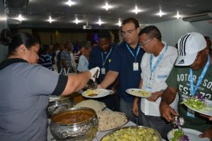 Cesmac- celebra- Dia- dos- Pais -com -almoço- e- show- de- Thiago- Vasconcelos (27)