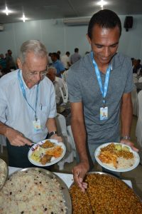Cesmac- celebra- Dia- dos- Pais -com -almoço- e- show- de- Thiago- Vasconcelos (27)