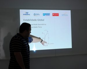 Cesmac- realiza- Seminário- de- Iniciação- Científica- 09