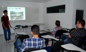 Cesmac- realiza- Seminário- de- Iniciação- Científica- 09