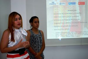 Cesmac- realiza- Seminário- de- Iniciação- Científica- 09