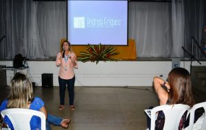 Curso- de- Nutrição- do- Cesmac- recebe- Andreia- Friques (16)