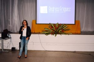 Curso- de- Nutrição- do- Cesmac- recebe- Andreia- Friques (16)