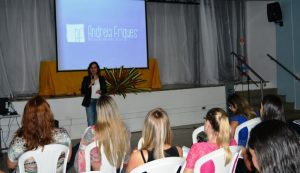 Curso- de- Nutrição- do- Cesmac- recebe- Andreia- Friques (16)