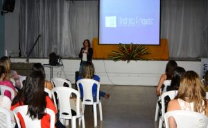 Curso- de- Nutrição- do- Cesmac- recebe- Andreia- Friques (16)