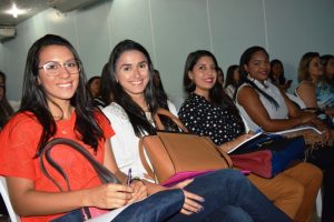 Curso- de- Nutrição- do- Cesmac- recebe- Andreia- Friques (16)