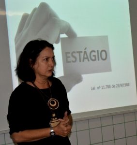 Dia- do- Estagiário- foi -comemorado- com- I- Encontro- de- Cursos- Cesmac (12)