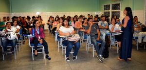 Dia- do- Estagiário- foi -comemorado- com- I- Encontro- de- Cursos- Cesmac (12)