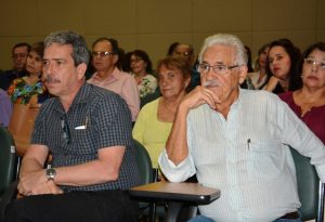 Pioneiro- em- transplante- de- fígado- lança- livro- em- Maceió-Cesmac (03)