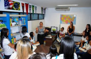 programa-cesmac-360-recebe-alunos-da-escola-santa-babara (32)