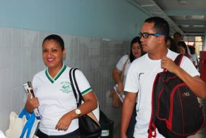 programa-cesmac-360-recebe-alunos-da-escola-santa-babara (32)