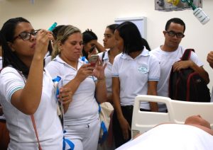 programa-cesmac-360-recebe-alunos-da-escola-santa-babara (32)