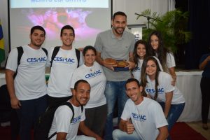 atleta-da-selecao-brasileira-de-volei-mauricio-borges-recebe-homenagem-do-cesmac-122