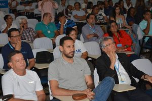atleta-da-selecao-brasileira-de-volei-mauricio-borges-recebe-homenagem-do-cesmac-122