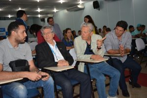 atleta-da-selecao-brasileira-de-volei-mauricio-borges-recebe-homenagem-do-cesmac-122