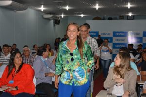 atleta-da-selecao-brasileira-de-volei-mauricio-borges-recebe-homenagem-do-cesmac-122