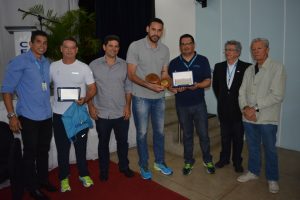 atleta-da-selecao-brasileira-de-volei-mauricio-borges-recebe-homenagem-do-cesmac-122