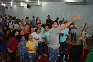 atleta-da-selecao-brasileira-de-volei-mauricio-borges-recebe-homenagem-do-cesmac-122