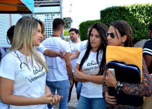 Ação- celebra- semana- do- Médico- Veterinário- Cesmac (1)