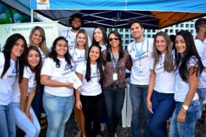 Ação- celebra- semana- do- Médico- Veterinário- Cesmac (1)