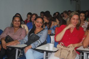 cesmac-recebeu-juri-popular-no-auditorio-iris-ii-35