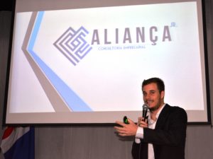 empresa-junior-do-cesmac-realiza-palestra-9
